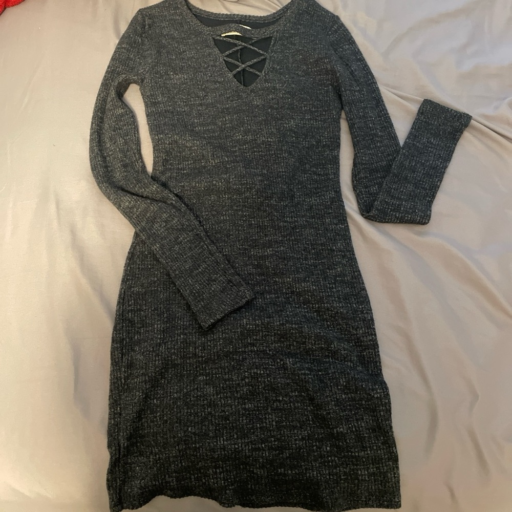 Women’s long sleeve midi dress